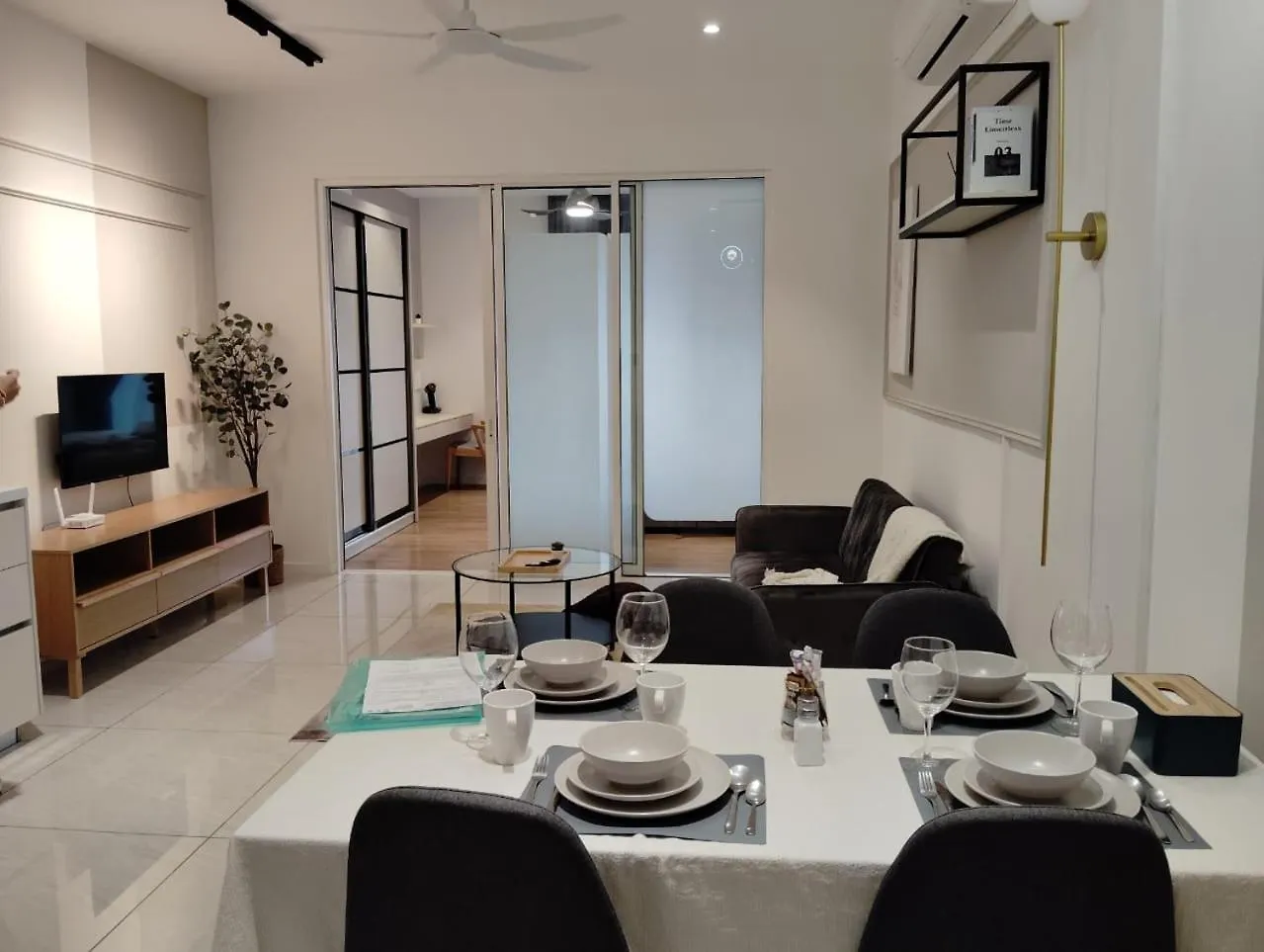 Quill Residence Cozy White Malaysia