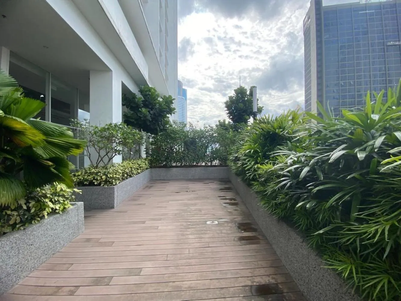 Quill Residence Cozy White Kuala Lumpur