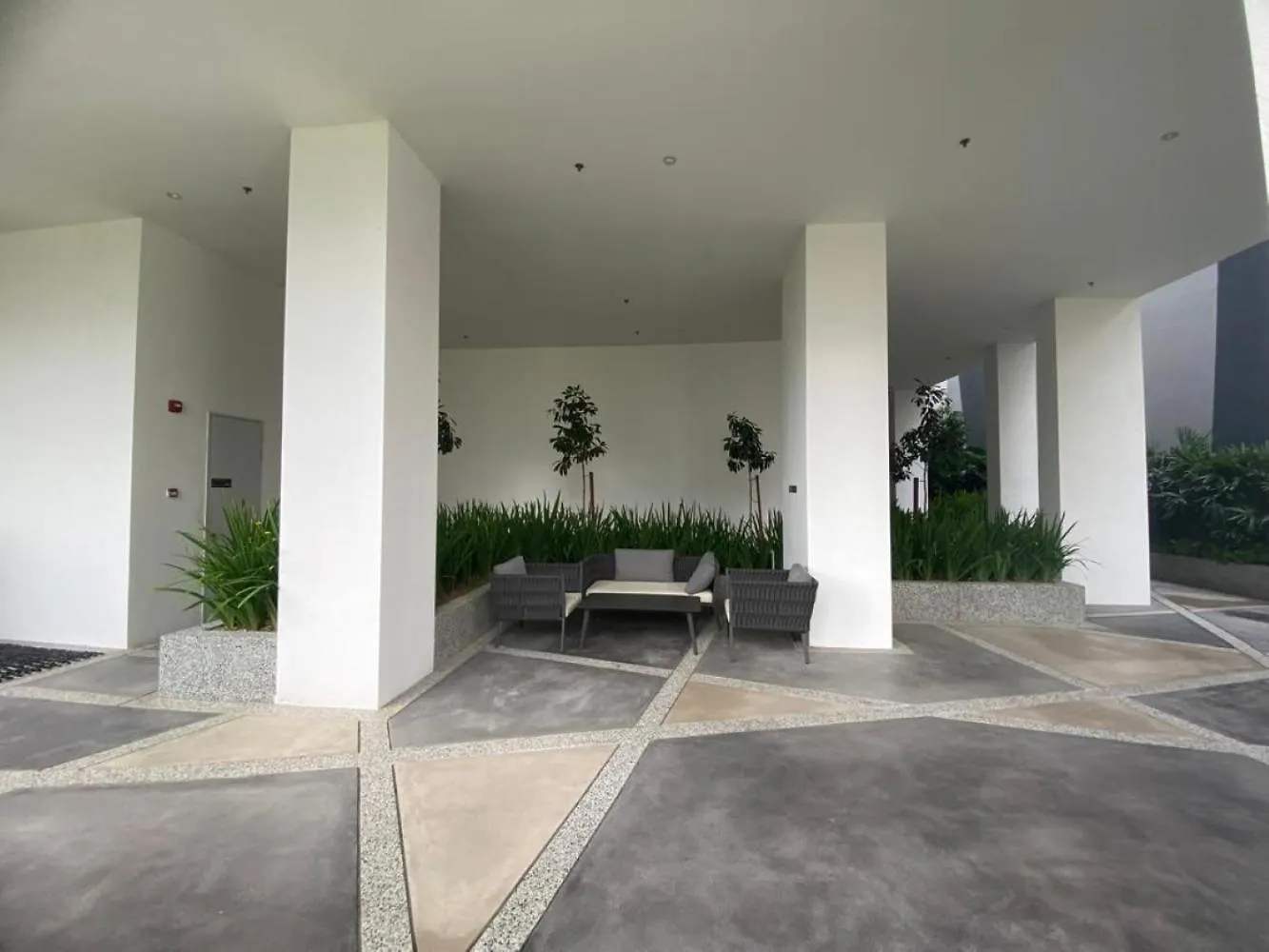 Quill Residence Cozy White Kuala Lumpur